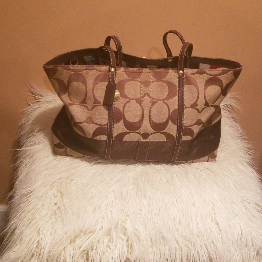 Coach large tote